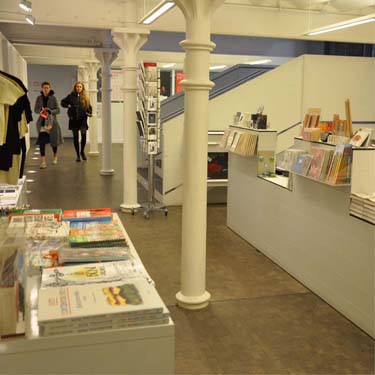 Fundació Antoni Tàpies | Barcelona Shopping City | Librerías y tiendas de museos