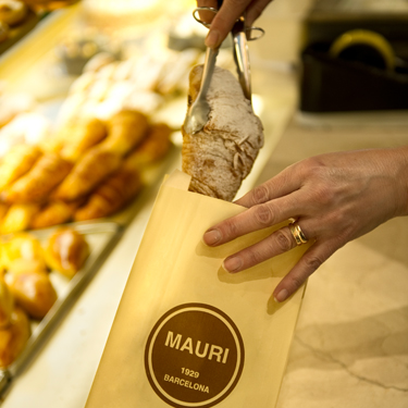 Pastisseries Mauri | Barcelona Shopping City | Gourmet and grocery stores