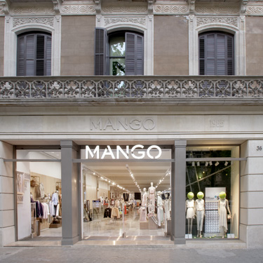Mango | Barcelona Shopping City | Fashion and Designers