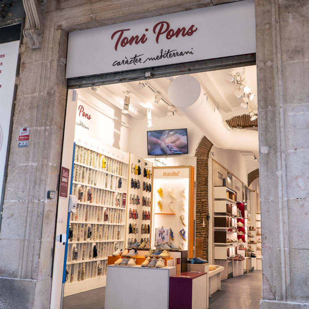 Toni Pons | Barcelona Shopping City | Artesania i regals, Moda i Dissenyadors, Sabateries