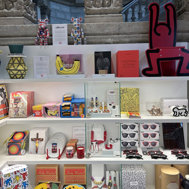 Museu de L'art Prohibit Shop | Barcelona Shopping City | Bookshops and Museum’s shops